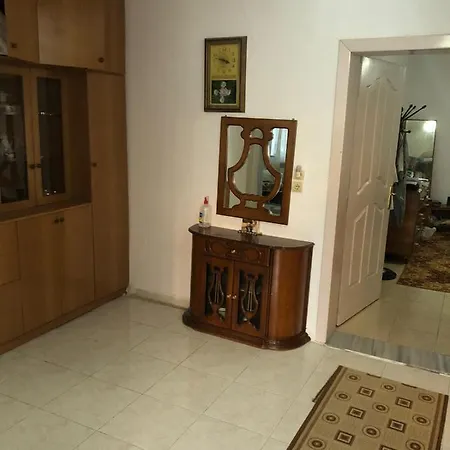 Klajdi Appartament Appartamento *