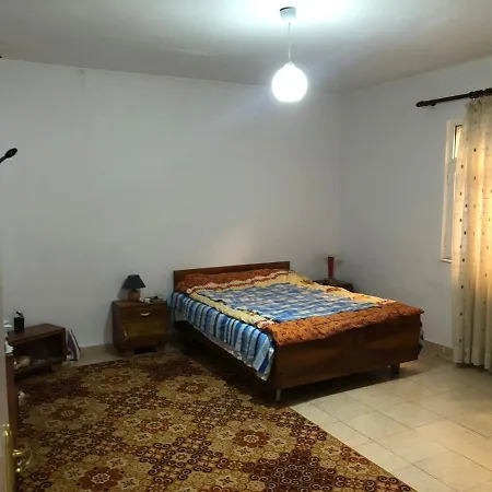 Klajdi Appartament Apartmán Berat